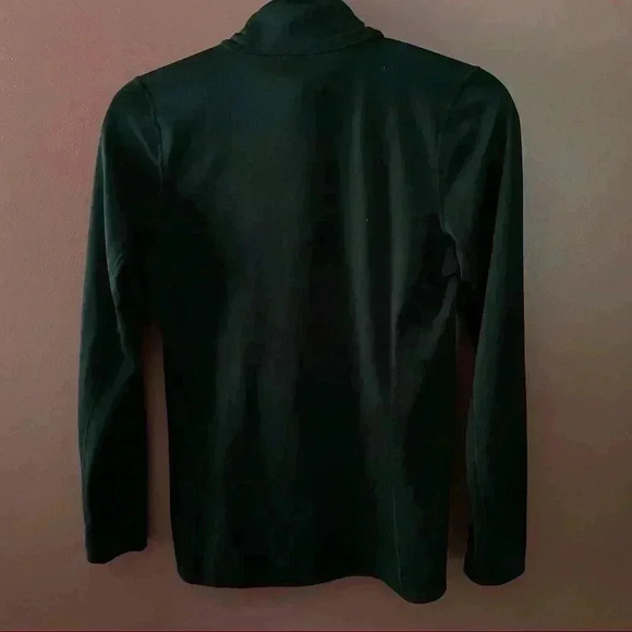 Patagonia Black Long Sleeve - Picture 5 of 6